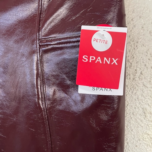 Spanx Ruby Red Faux Leather Leggings size Small Petite New - Picture 7 of 9